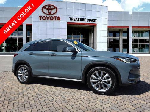 2022 INFINITI QX50 LUXE