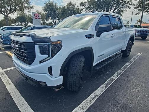 2024 GMC Sierra 1500 Elevation