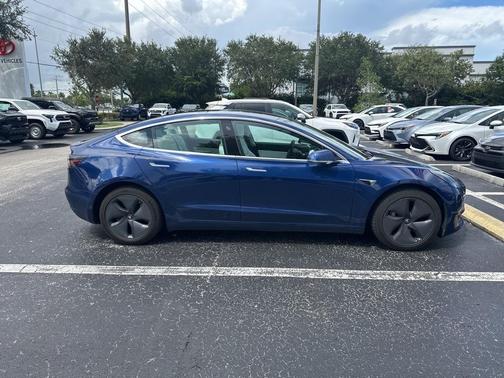 2019 Tesla Model 3 Long Range