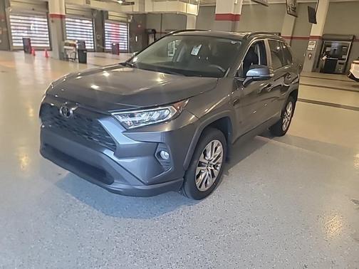 2020 Toyota RAV4 XLE Premium