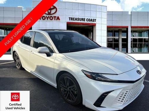 Wind Chill Pearl 2025 Toyota Camry XSE