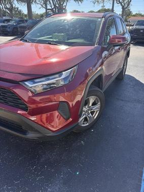 2023 Toyota RAV4 XLE