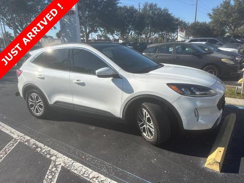 2021 Ford Escape SEL