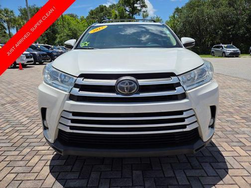 Blizzard Pearl 2017 Toyota Highlander XLE