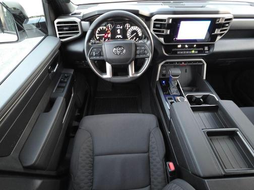 Ice Cap 2026 Toyota Tundra SR5