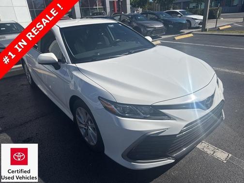 2024 Toyota Camry LE