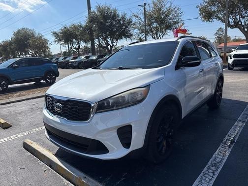 2019 Kia Sorento S