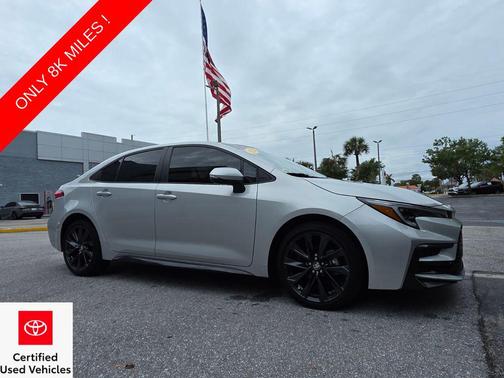 Classic Silver Metallic 2025 Toyota Corolla SE