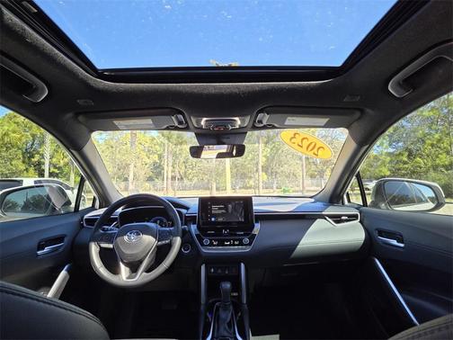 2023 Toyota Corolla Hybrid SE