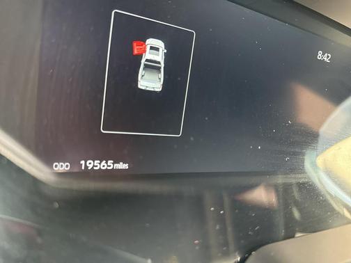 2023 Toyota Tundra Hybrid Platinum