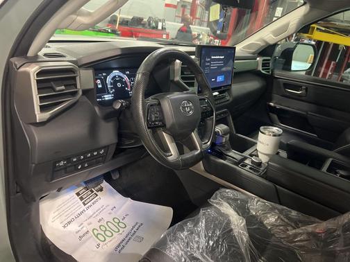 2024 Toyota Tundra Hybrid Limited