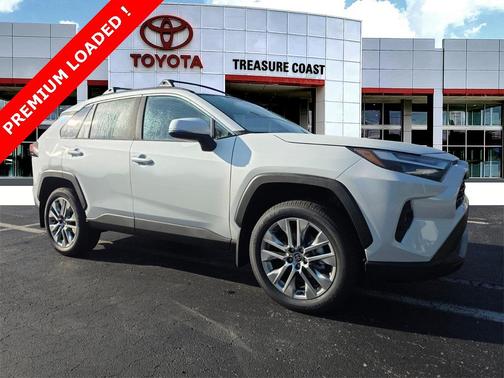 2025 Toyota RAV4 XLE Premium