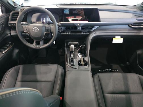 Black 2026 Toyota Crown Signia Limited