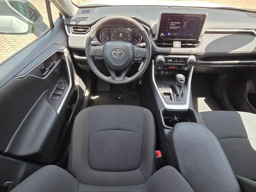 Ice Cap 2024 Toyota RAV4 LE