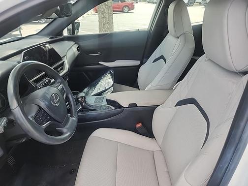 2024 Lexus UX 250h Base
