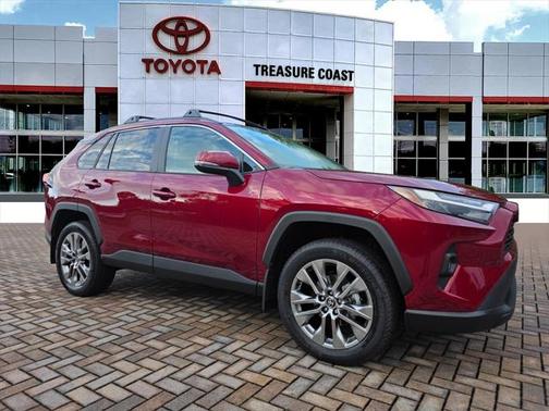 2025 Toyota RAV4 XLE Premium