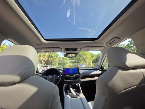 2025 Toyota Grand Highlander Limited