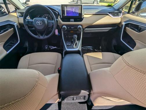 2023 Toyota RAV4 Hybrid LE