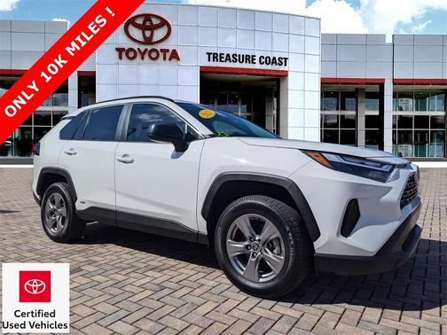 2023 Toyota RAV4 Hybrid LE