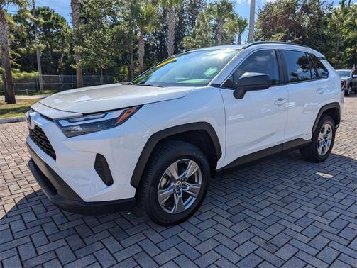 2023 Toyota RAV4 Hybrid LE