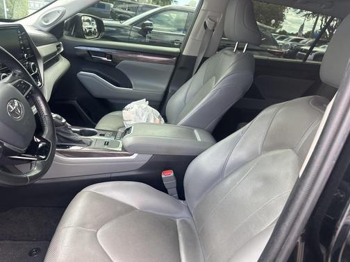 2020 Toyota Highlander Limited