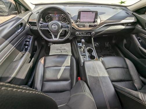 2022 Nissan Altima 2.5 SL