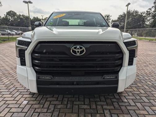 2025 Toyota Tundra SR5