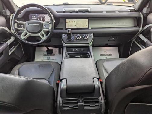 2020 Land Rover Defender 110 SE