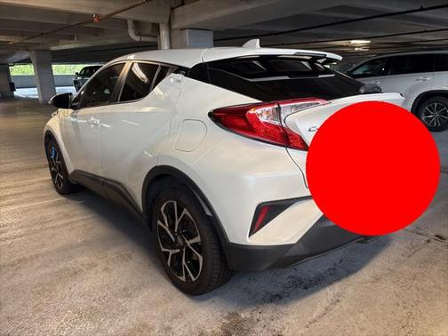 2021 Toyota C-HR XLE