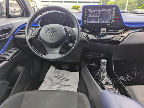 2021 Toyota C-HR XLE