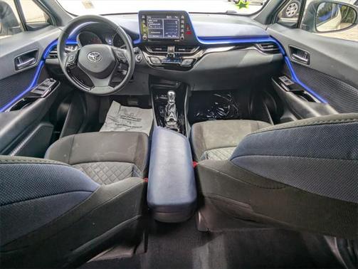 2021 Toyota C-HR XLE