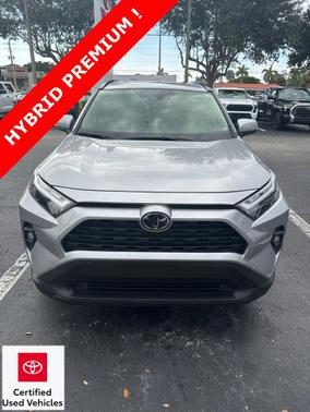 2025 Toyota RAV4 Hybrid XLE Premium
