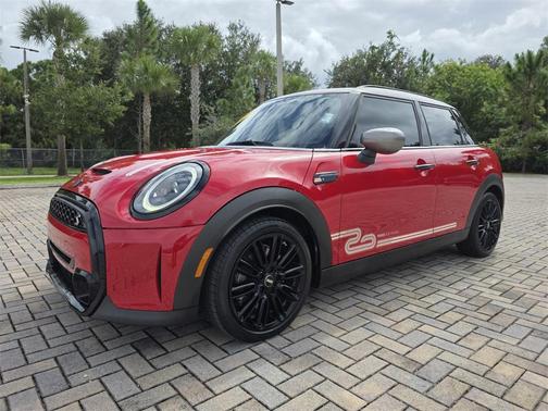2023 MINI Hardtop Cooper S