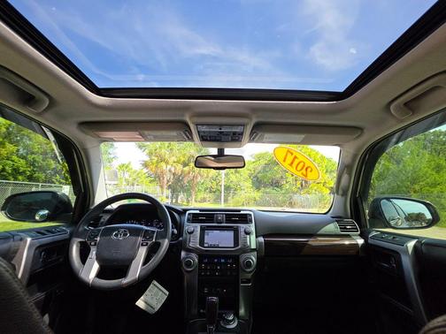 Magnetic Gray Metallic 2017 Toyota 4Runner Limited