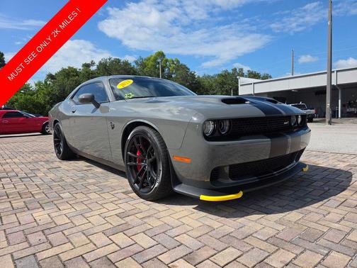 Destroyer Gray Clearcoat 2023 Dodge Challenger SRT Hellcat