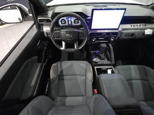 2025 Toyota Tacoma Hybrid Trailhunter