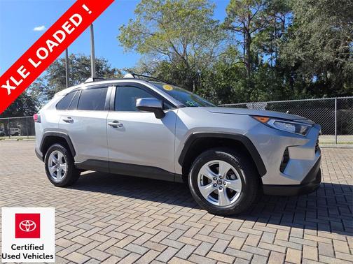 2020 Toyota RAV4 XLE