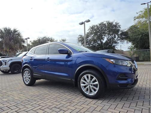 2020 Nissan Rogue Sport S