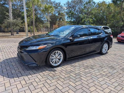 2019 Toyota Camry XLE