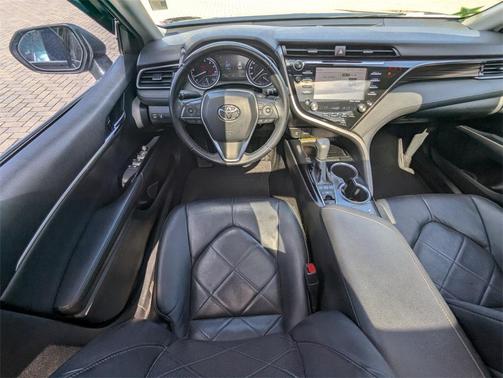 2019 Toyota Camry XLE
