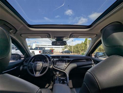 2019 Toyota Camry XLE