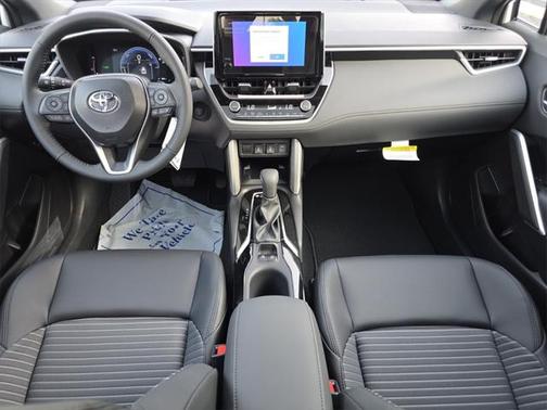 2025 Toyota Corolla Hybrid SE