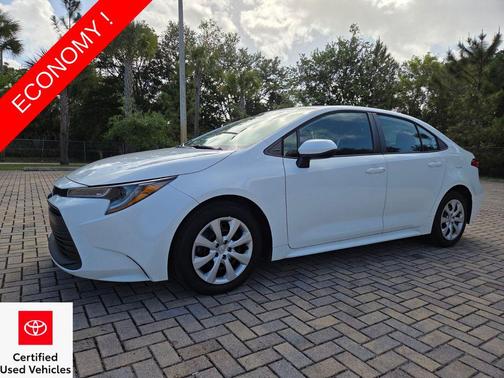 Ice Cap 2023 Toyota Corolla LE