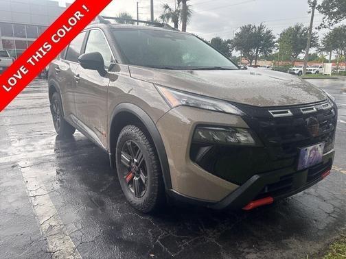 2025 Nissan Rogue Rock Creek