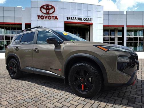 2025 Nissan Rogue Rock Creek