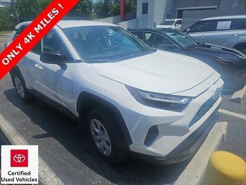 2025 Toyota RAV4 LE