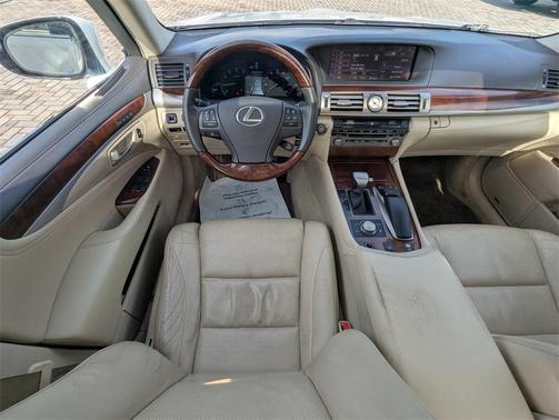 2015 Lexus LS 460 Base