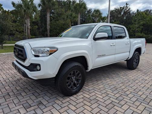 2022 Toyota Tacoma SR5