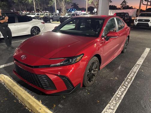 2026 Toyota Camry SE