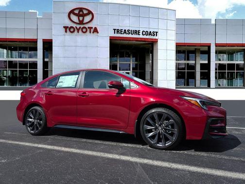 Ruby Flare Pearl/Midnight Black Metallic 2026 Toyota Corolla SE